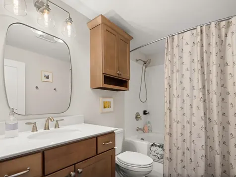 27 Elmore Street Shelburne VT 05482