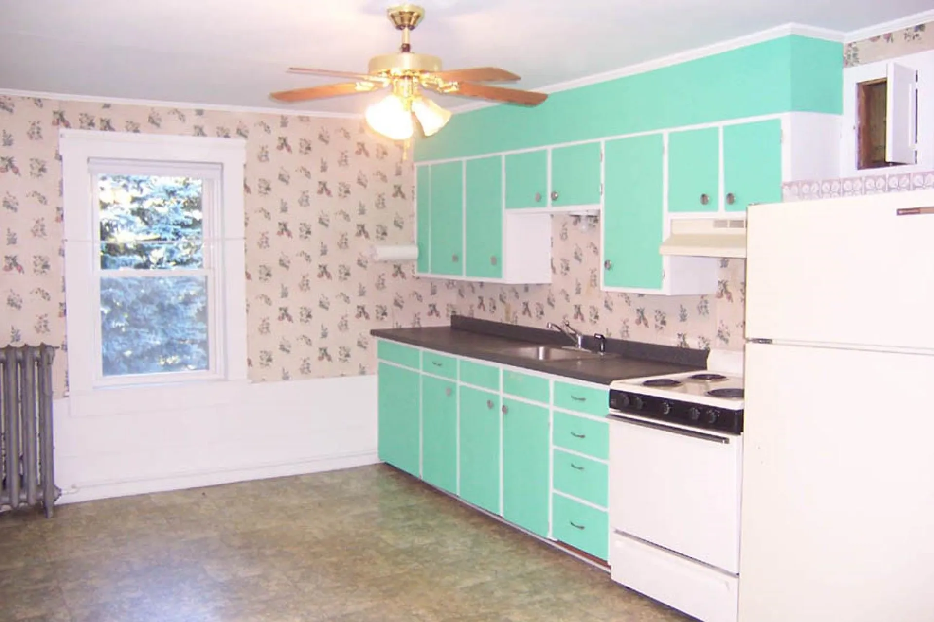 36 Main Street Ashland NH 03217