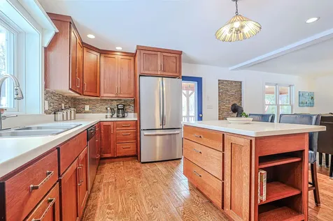 24 Cummings Drive Newbury NH 03255
