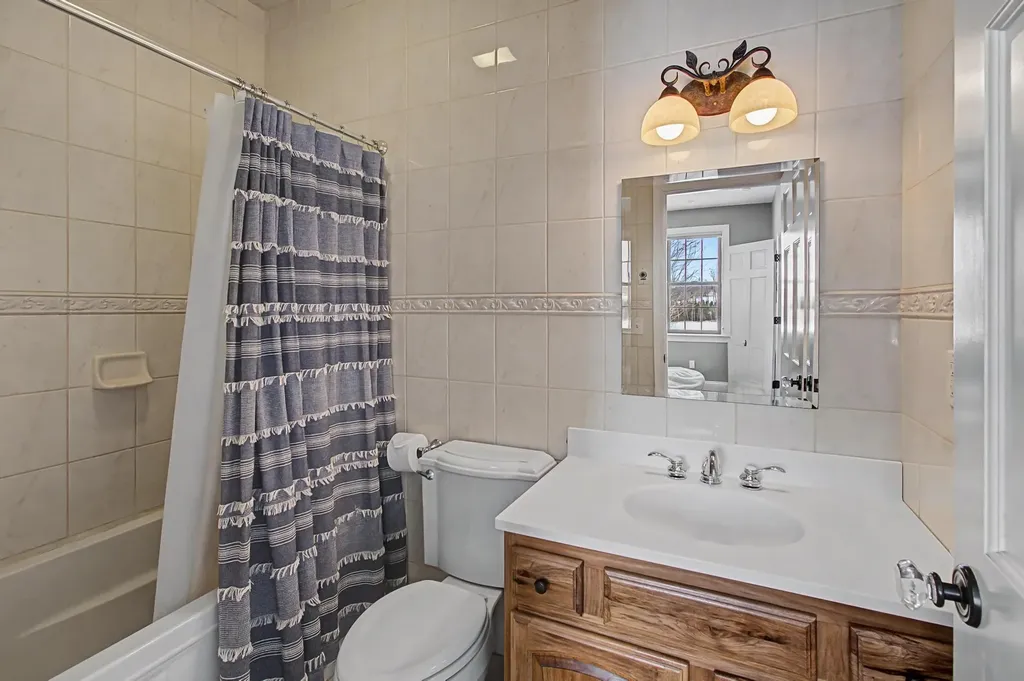 4517 Oak Hill Road Williston VT 05495