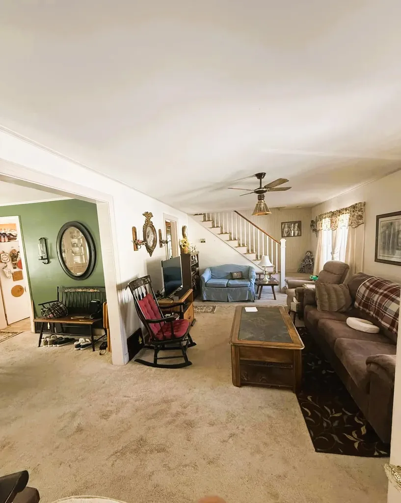157 Commonwealth Avenue Springfield VT 05156