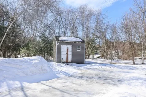 67 Stacey Drive Hopkinton NH 03229