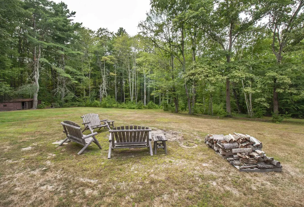 96 Pond View Drive Auburn NH 03032