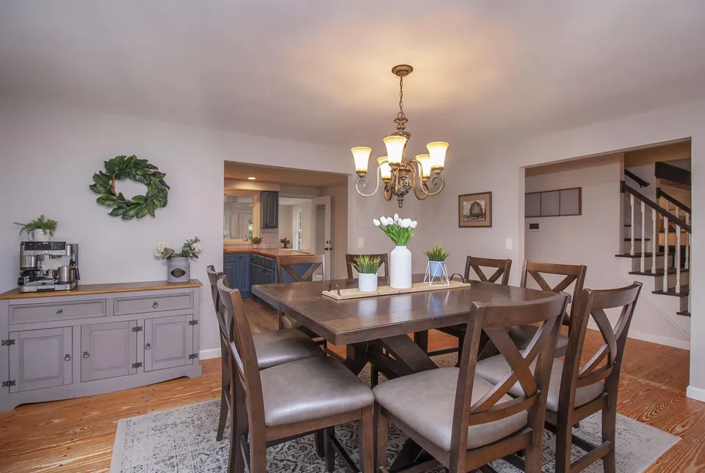 96 Pond View Drive Auburn NH 03032