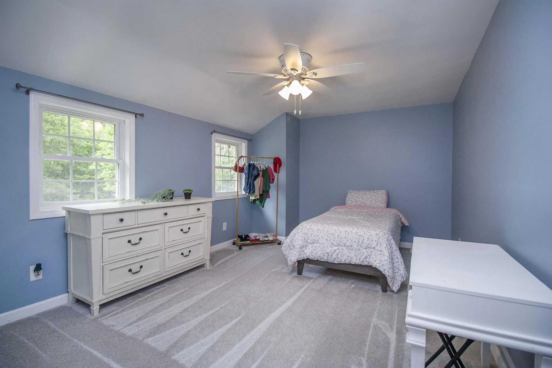 96 Pond View Drive Auburn NH 03032
