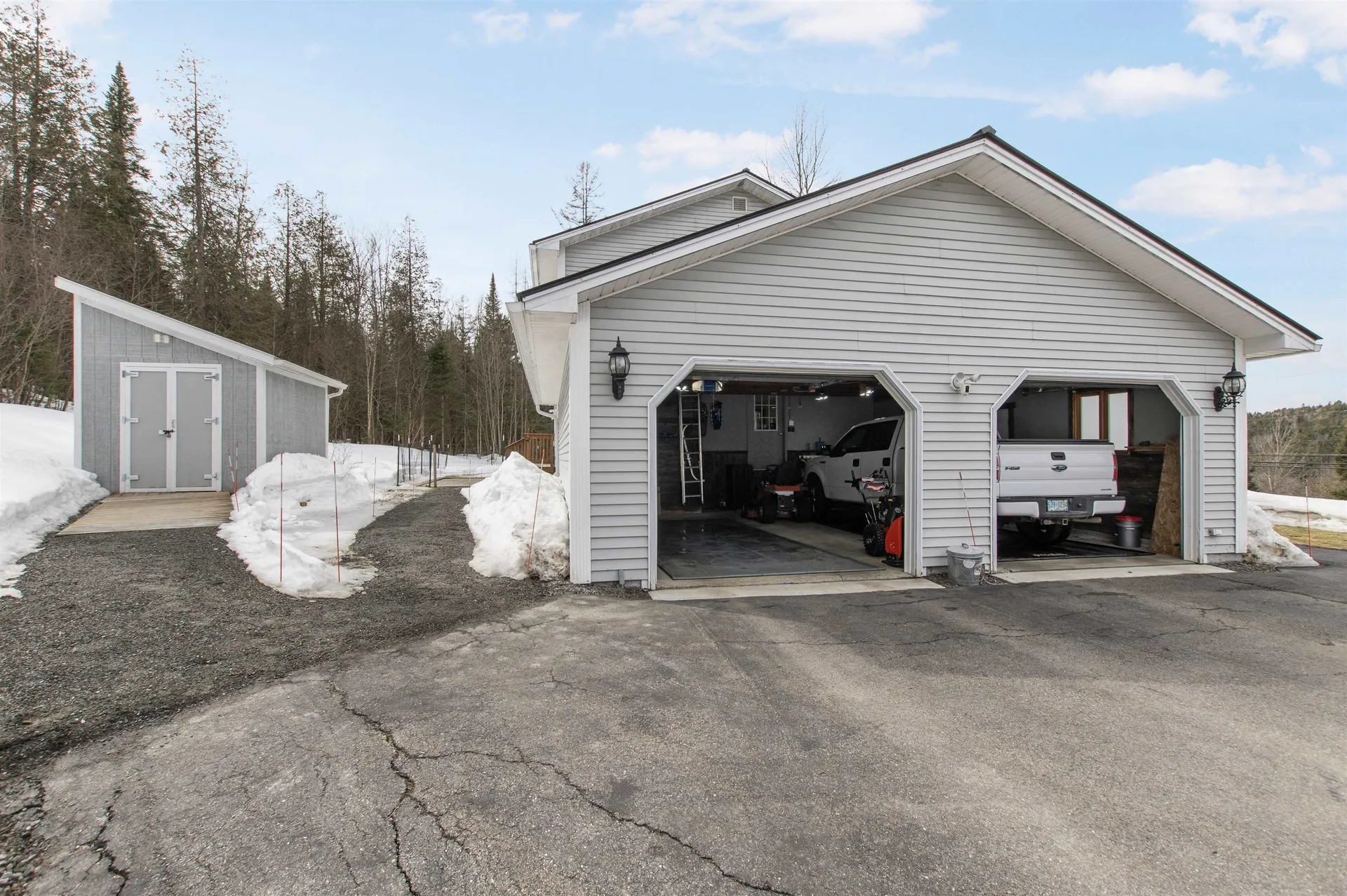 4 Pierre Road Stewartstown NH 03597