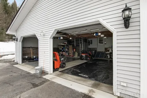 4 Pierre Road Stewartstown NH 03597