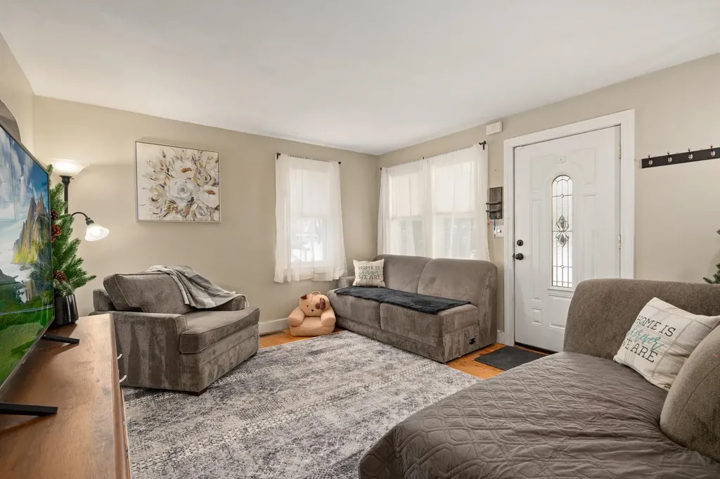 21 Williams Street Nashua NH 03060