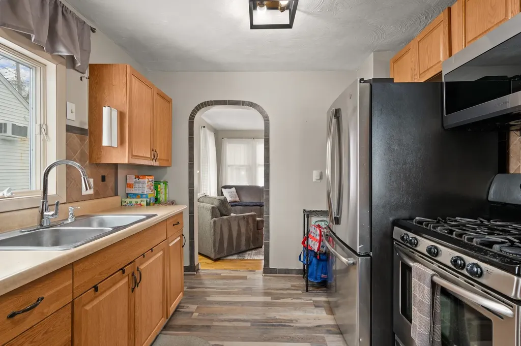 21 Williams Street Nashua NH 03060