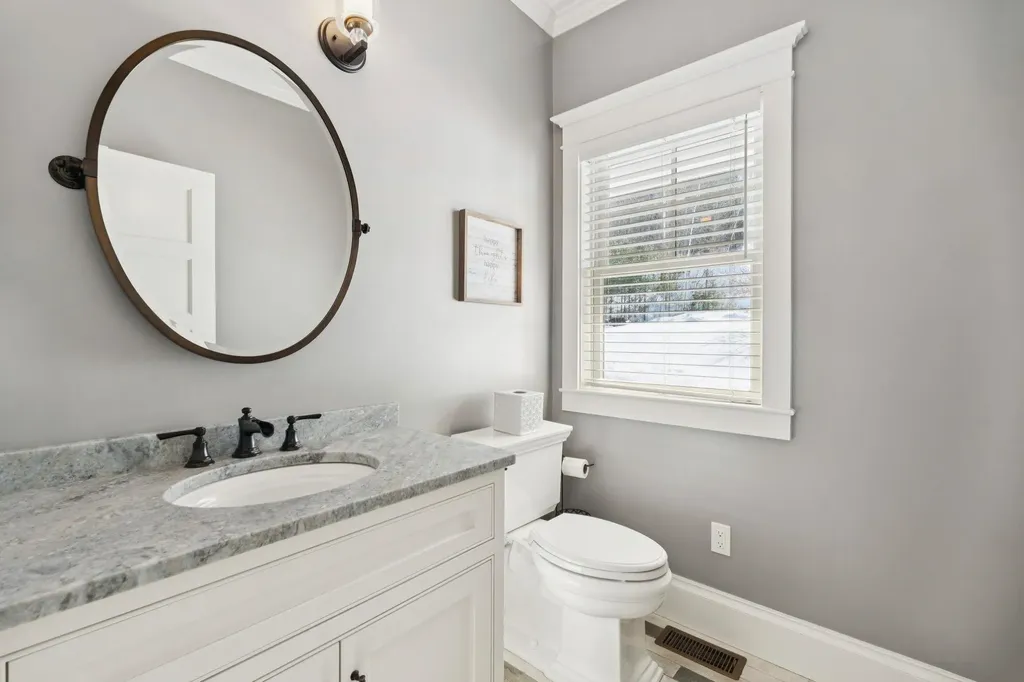 18 Bay Ridge Drive Meredith NH 03253