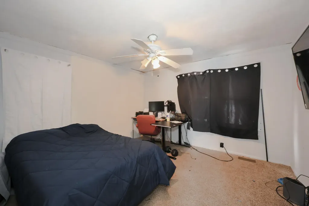 32 Norton Street Nashua NH 03064