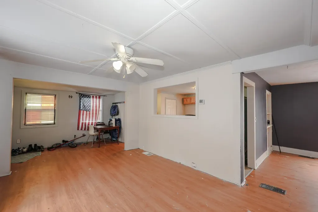 32 Norton Street Nashua NH 03064