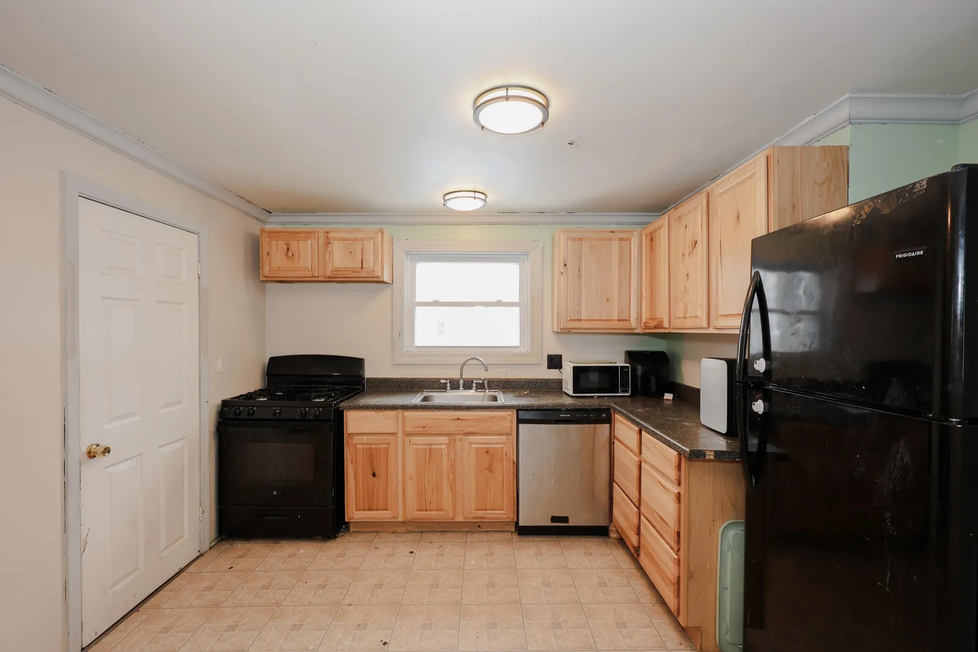 32 Norton Street Nashua NH 03064