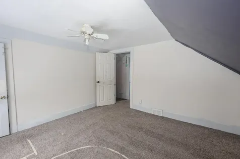 32 Norton Street Nashua NH 03064