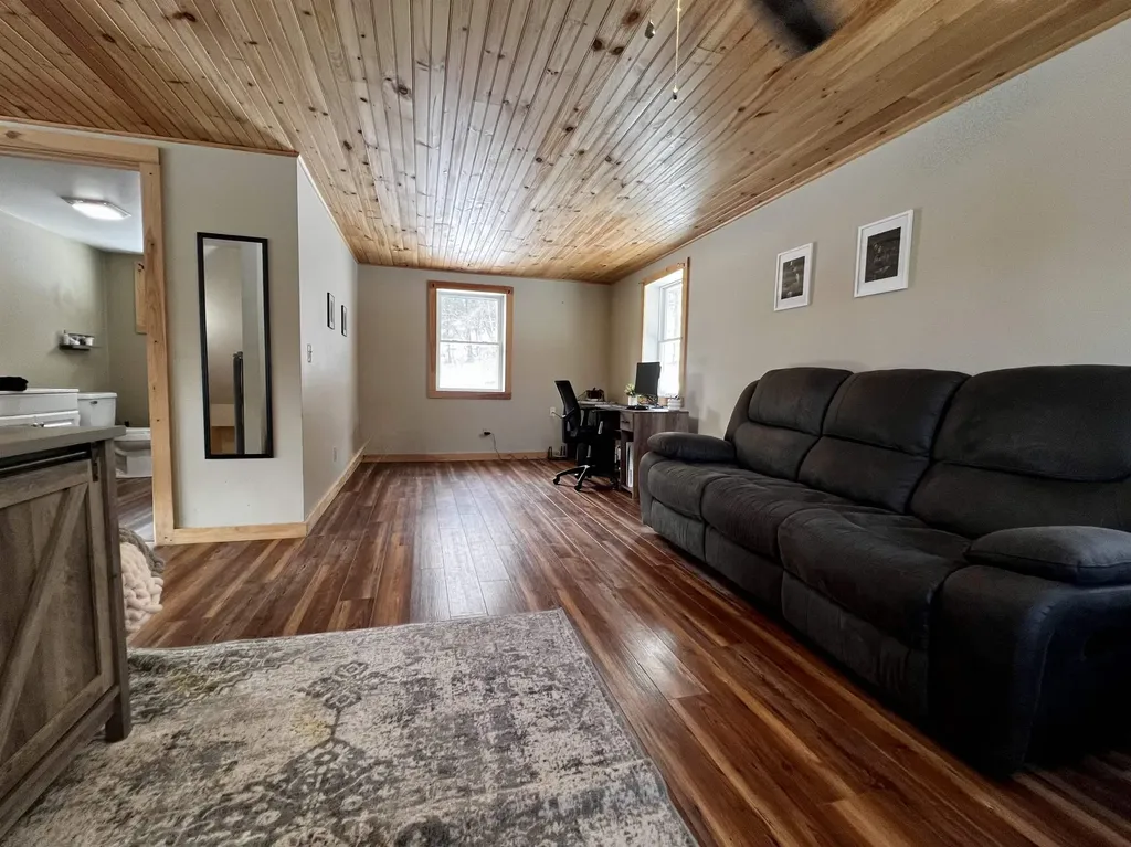 342 Creamery Road Ryegate VT 05069