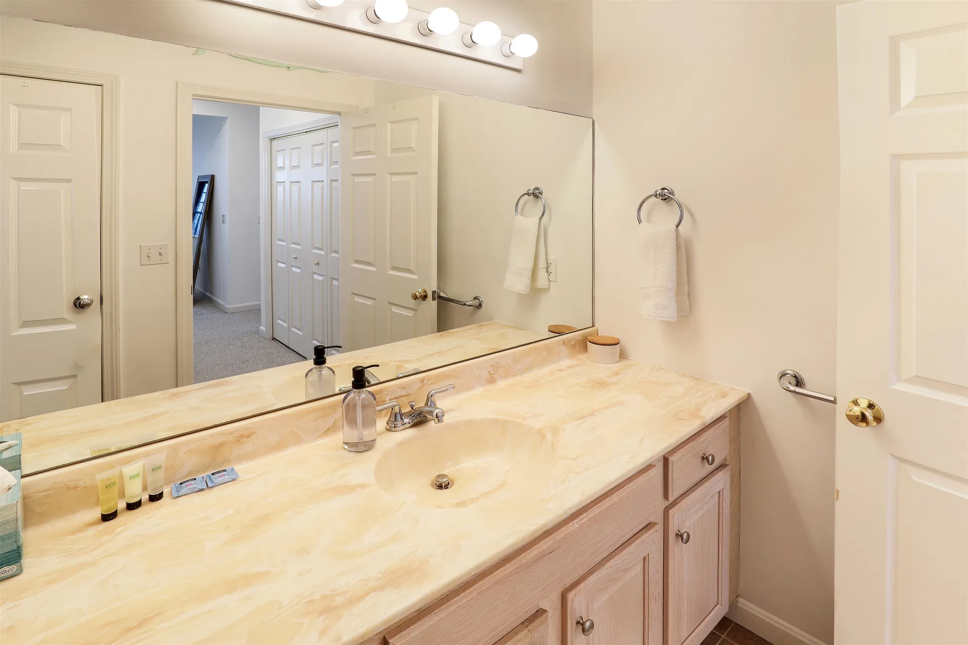 43 Lafayette Road Thornton NH 03285