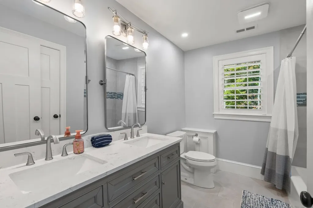 28 Singh Drive Dover NH 03820