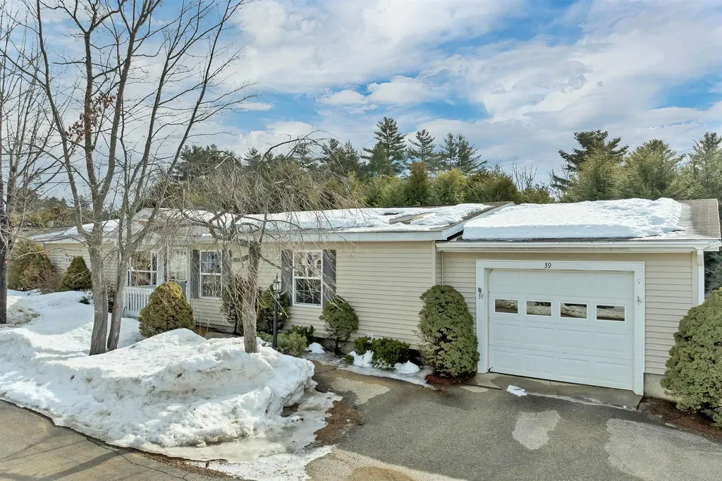 39 Great Brook Drive Belmont NH 03220