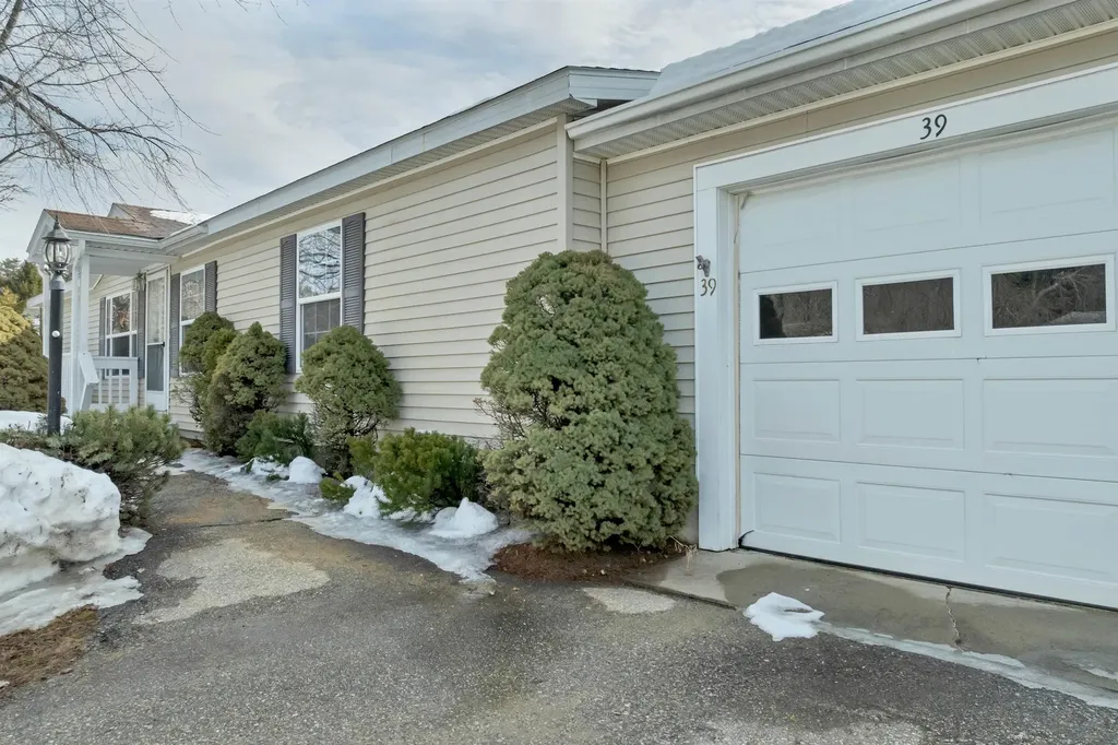 39 Great Brook Drive Belmont NH 03220