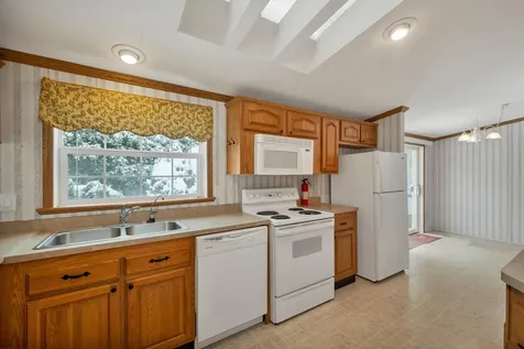 39 Great Brook Drive Belmont NH 03220