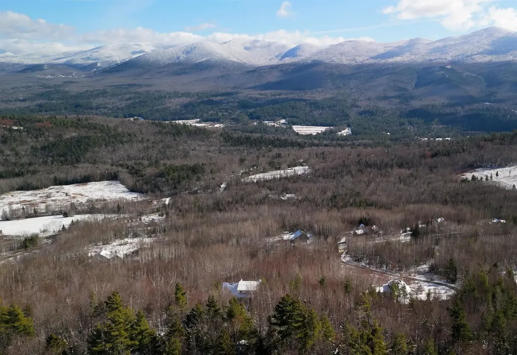 150 North Peak Drive Easton NH 03580