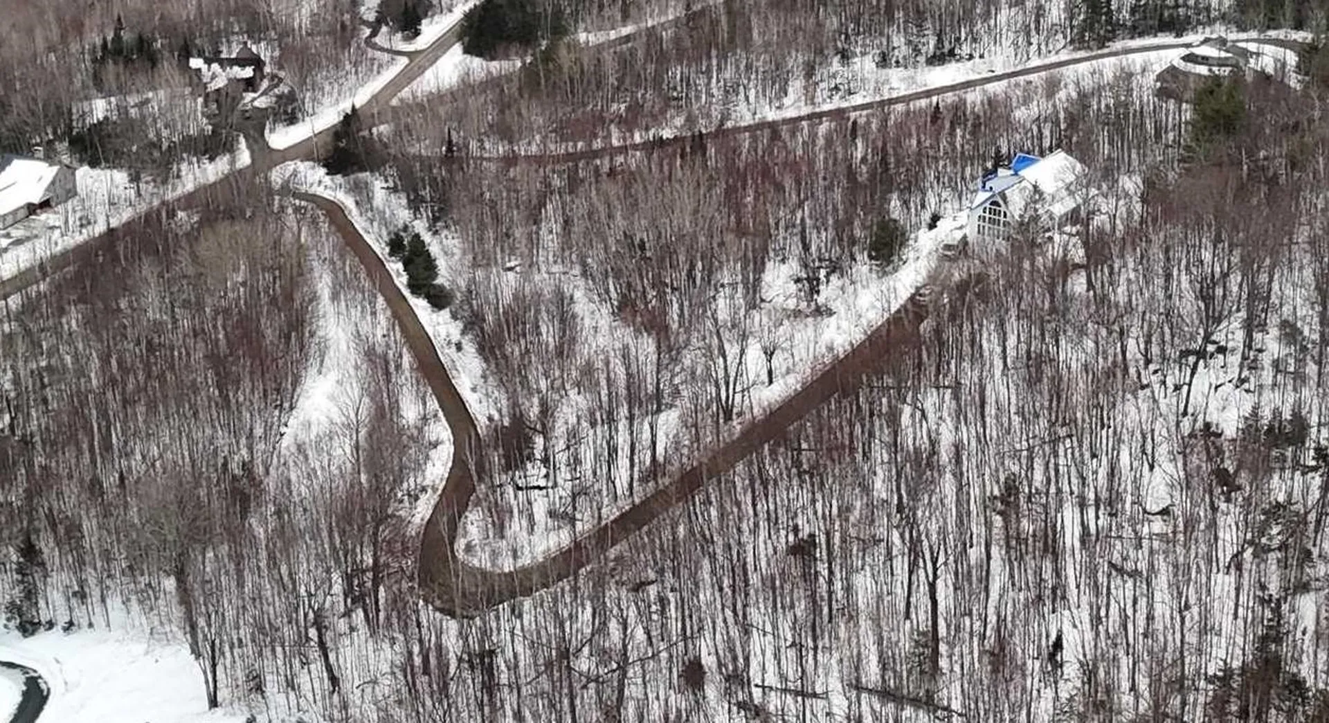 150 North Peak Drive Easton NH 03580