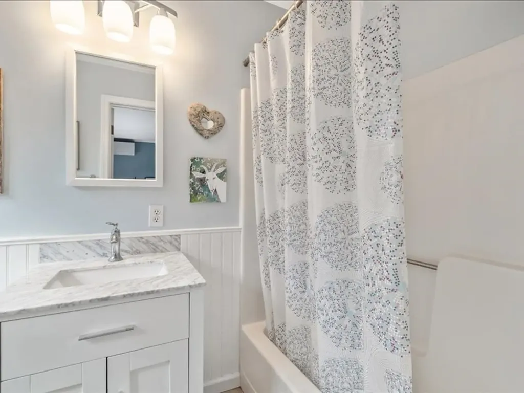 75 Cumberland Road Burlington VT 05408