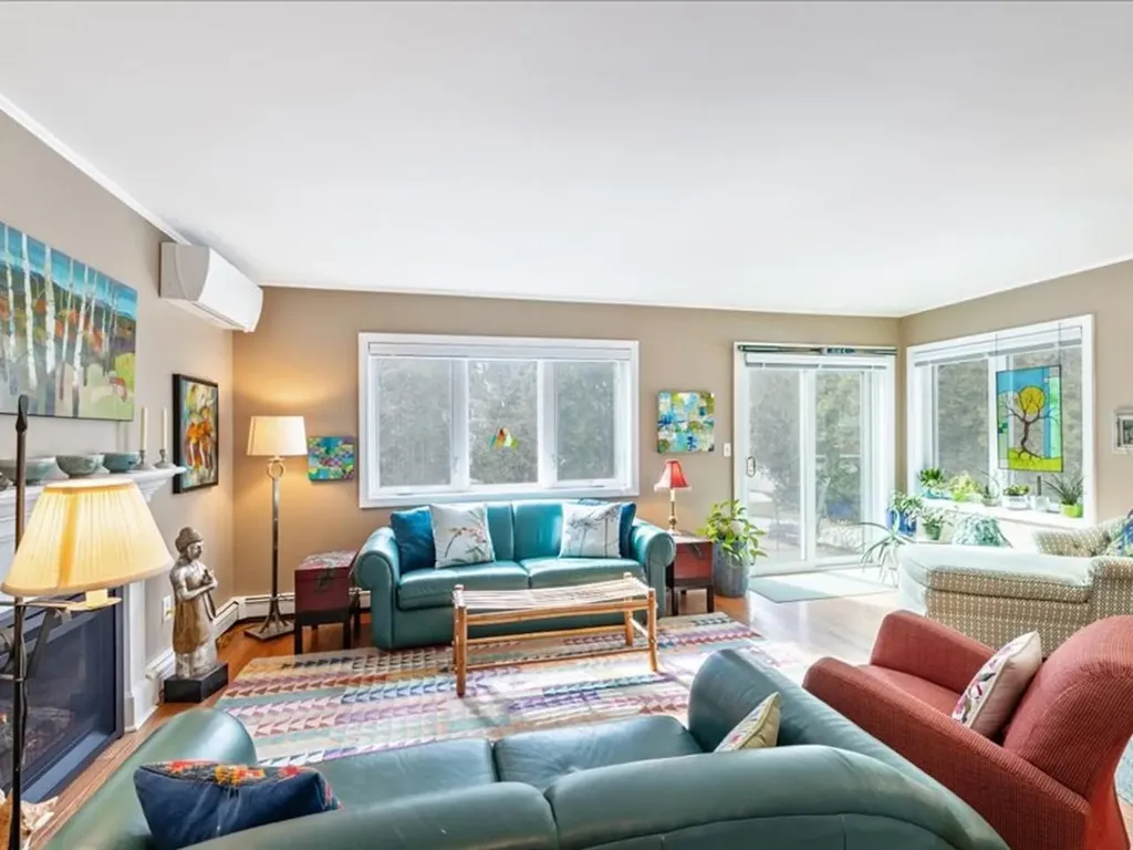 75 Cumberland Road Burlington VT 05408