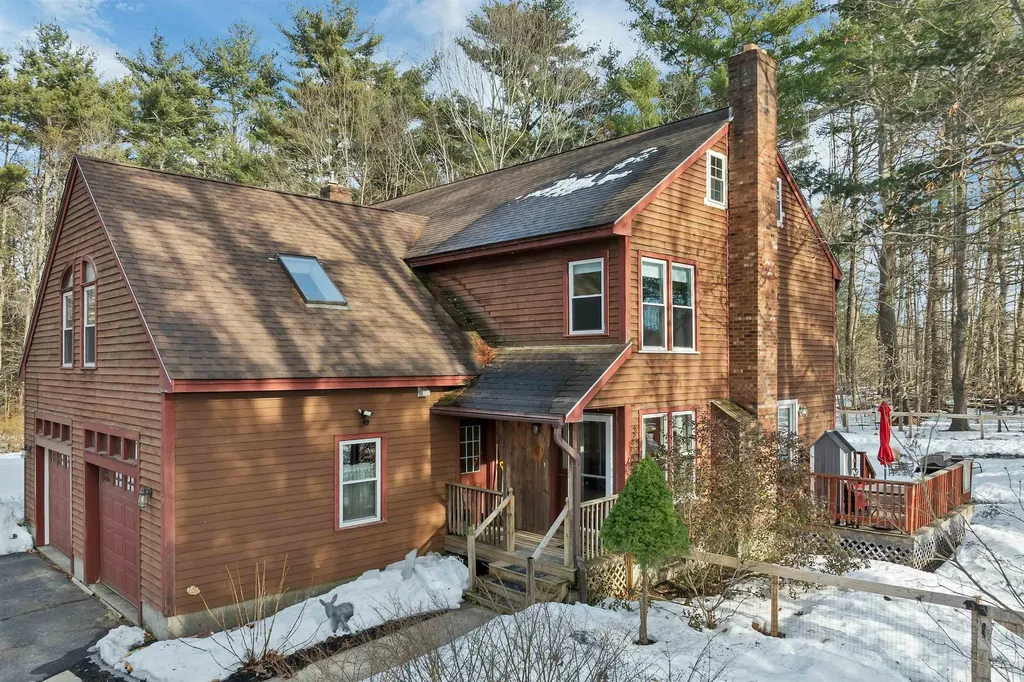29 Coastal Way Greenland NH 03840