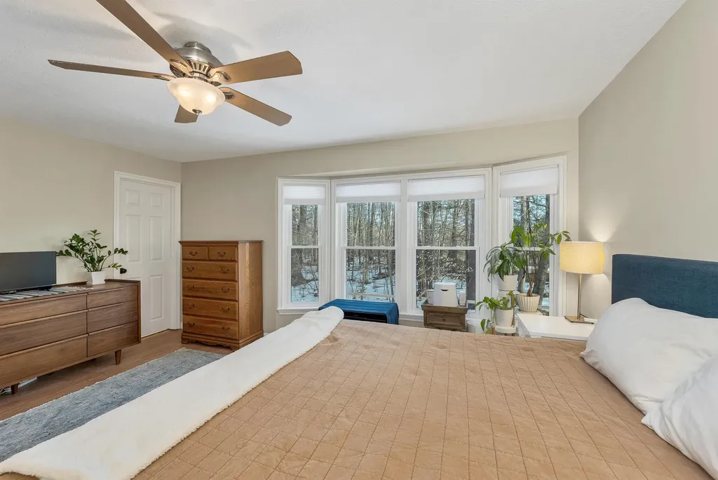 29 Coastal Way Greenland NH 03840