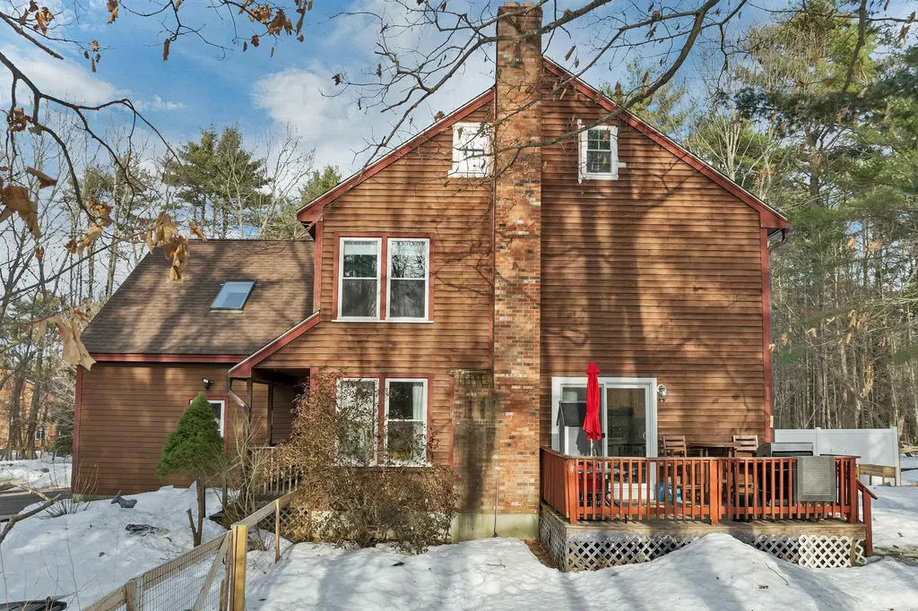 29 Coastal Way Greenland NH 03840