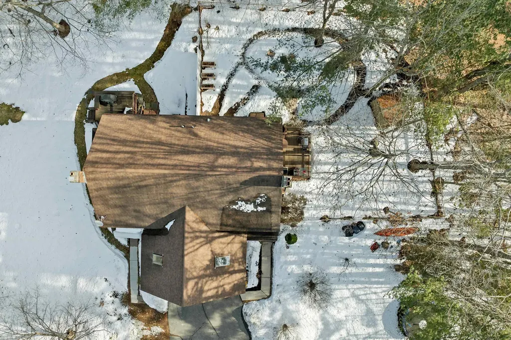 29 Coastal Way Greenland NH 03840