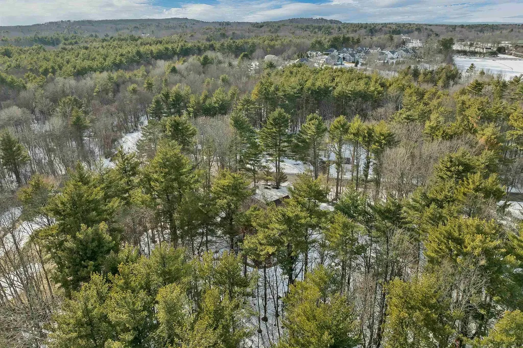 29 Coastal Way Greenland NH 03840