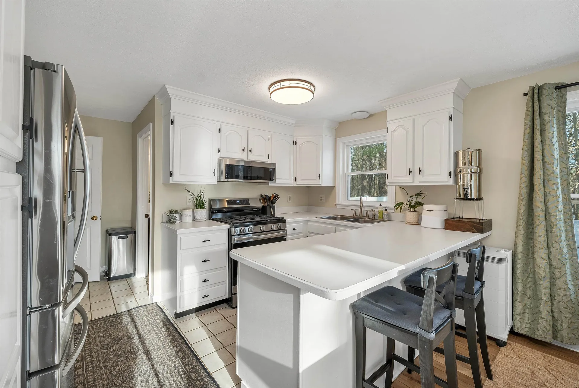 29 Coastal Way Greenland NH 03840