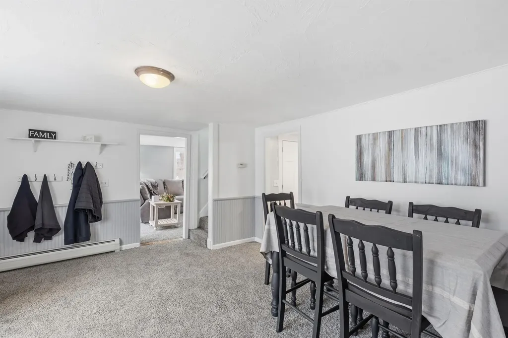 47 Carroll Street Pittsfield NH 03263