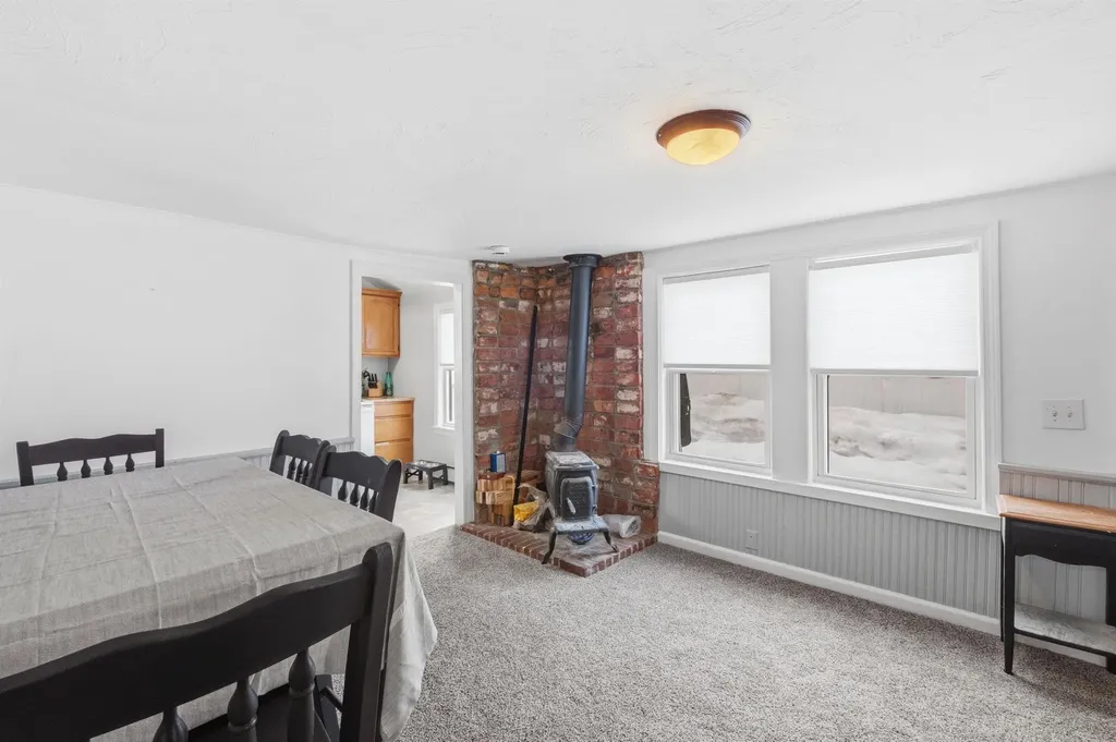 47 Carroll Street Pittsfield NH 03263