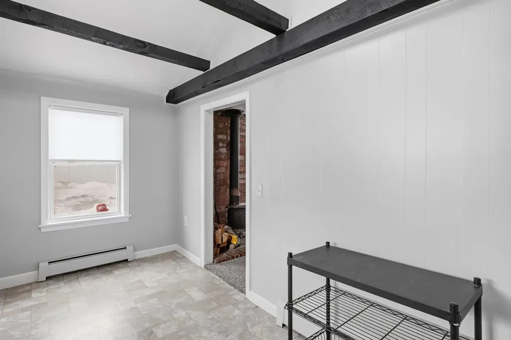 47 Carroll Street Pittsfield NH 03263