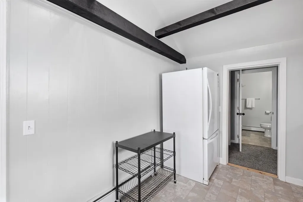 47 Carroll Street Pittsfield NH 03263