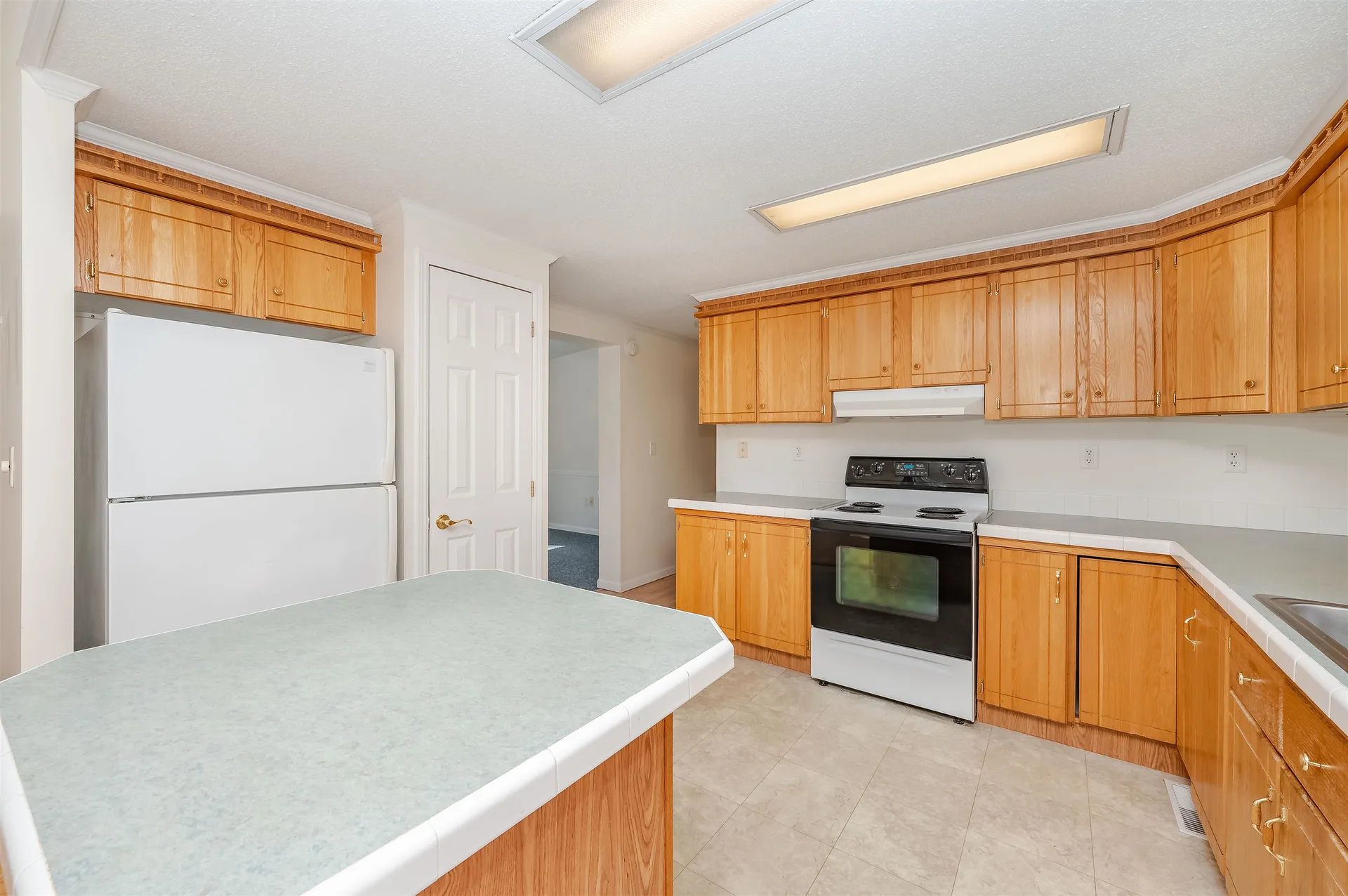 153 Eagle Drive Rochester NH 03868