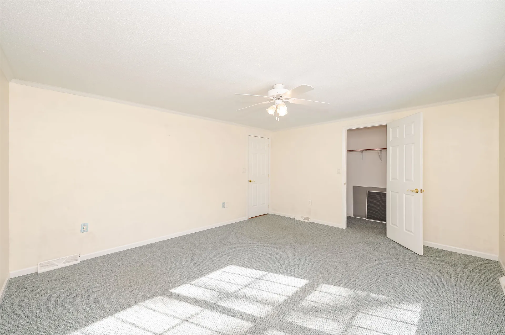 153 Eagle Drive Rochester NH 03868