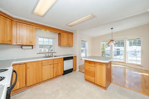 153 Eagle Drive Rochester NH 03868