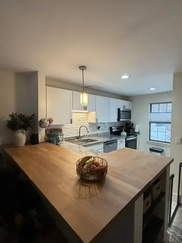 380 Ocean Road Portsmouth NH 03801