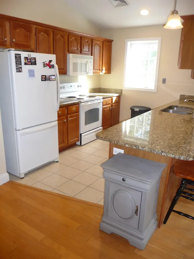59 Cluff Road Salem NH 03079