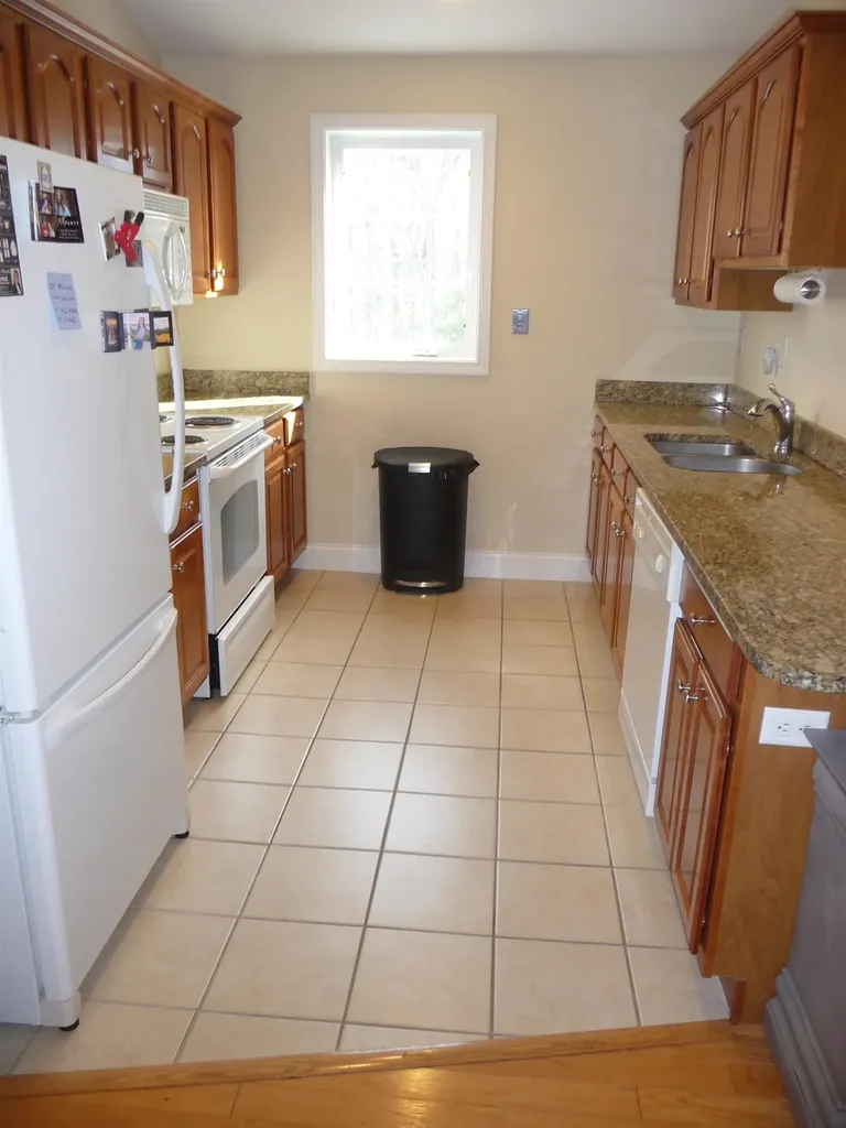 59 Cluff Road Salem NH 03079