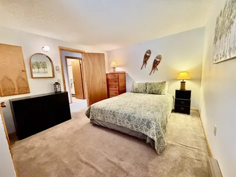 13 Laurel Circle Thornton NH 03285