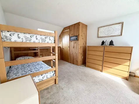13 Laurel Circle Thornton NH 03285