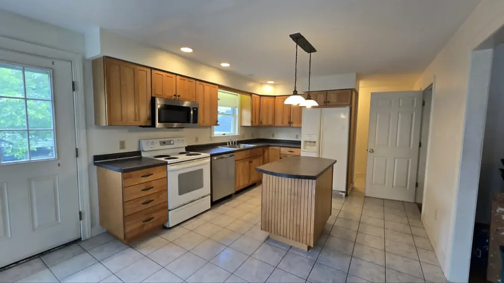 11 Horne Street Dover NH 03820