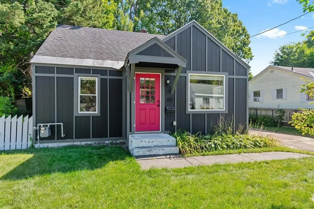 63 Birch Court Burlington VT 05408