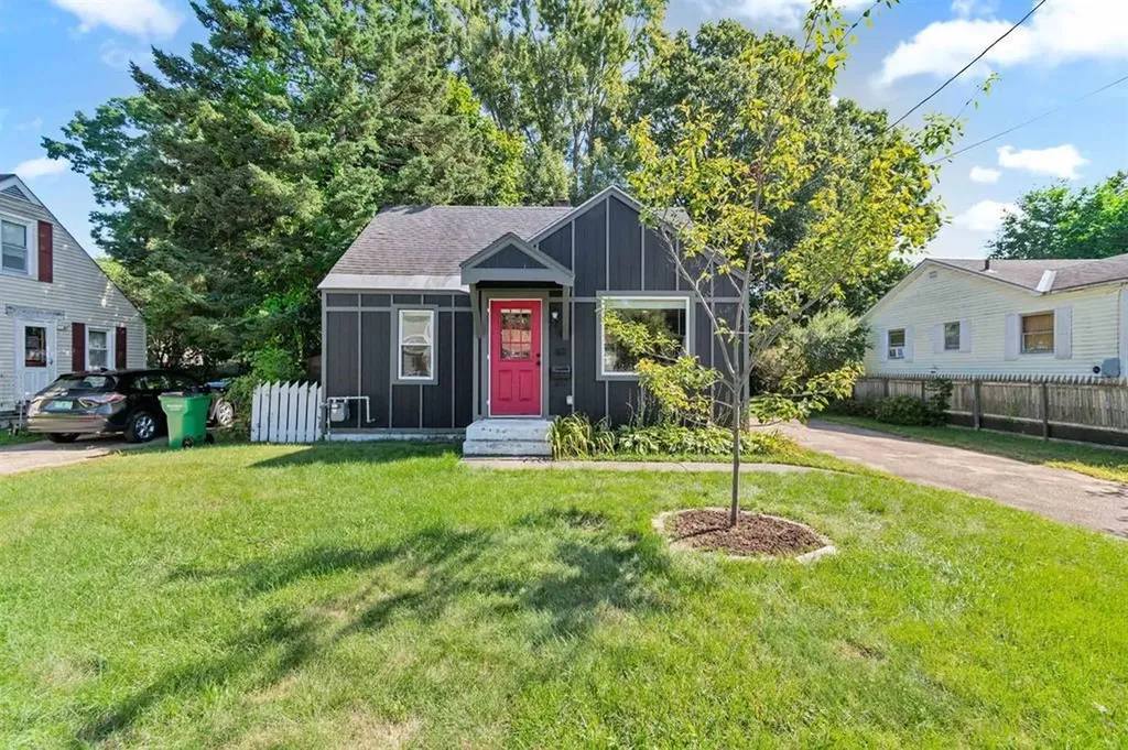 63 Birch Court Burlington VT 05408