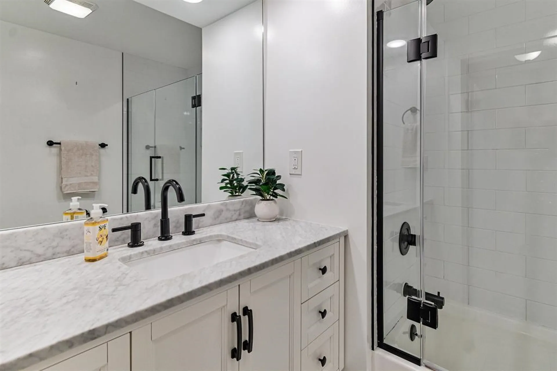 63 Birch Court Burlington VT 05408